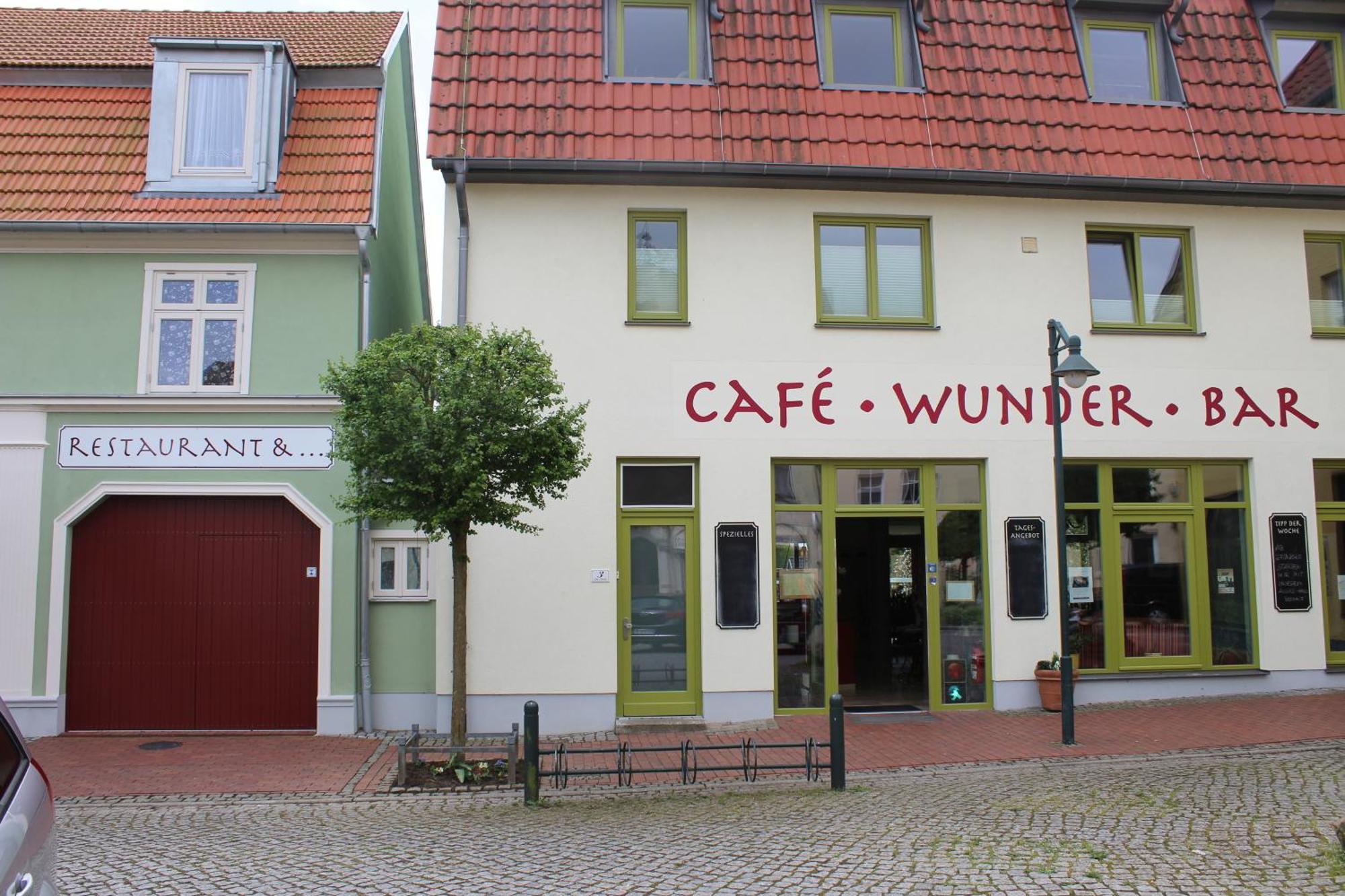 Schwalbennest Am Cafe Wunder Bar Apartment Bad Sulze Bagian luar foto